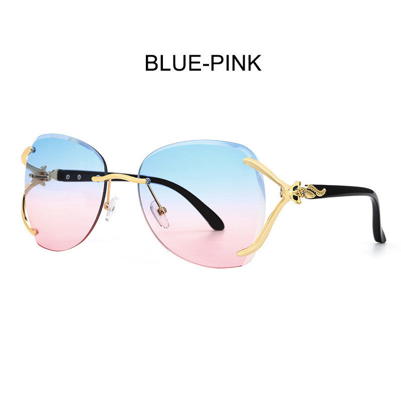 Fashionista Gradient Sunglasses.