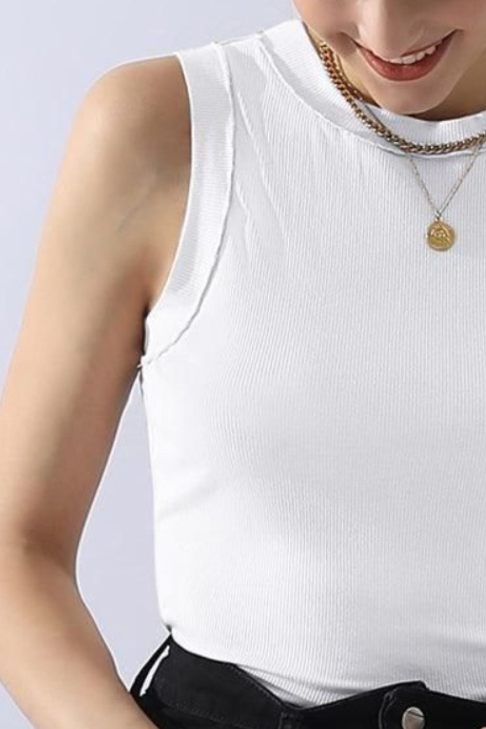 Essential Ribbed Round Neck Tank