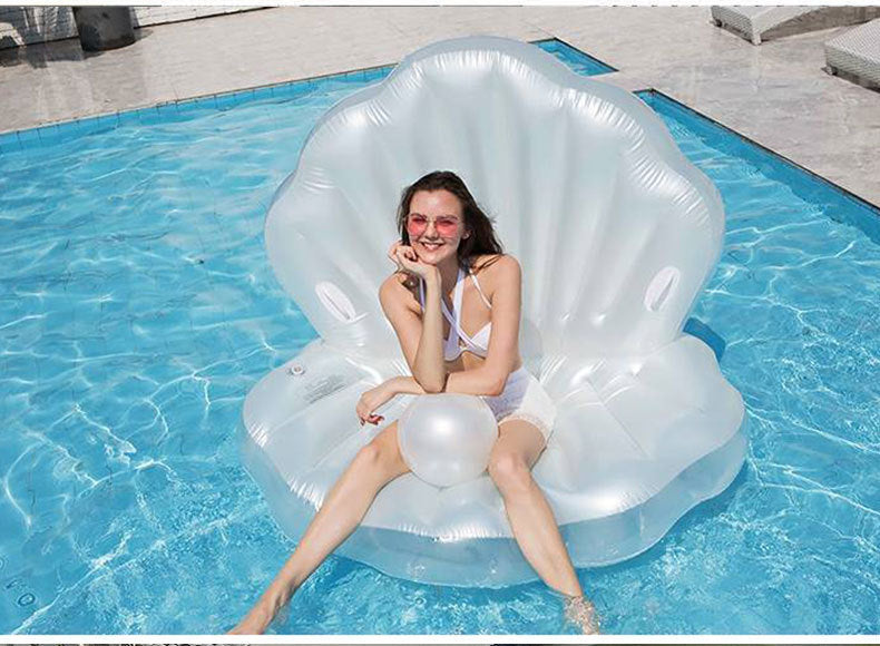 Inflatable Tank Pool Float with Water Gun