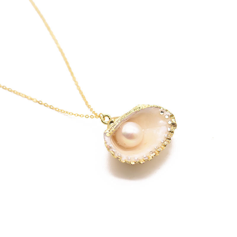 Pearl Inlaid Sea Shell Necklace 925 Sterling Silver with Gold Overlay.