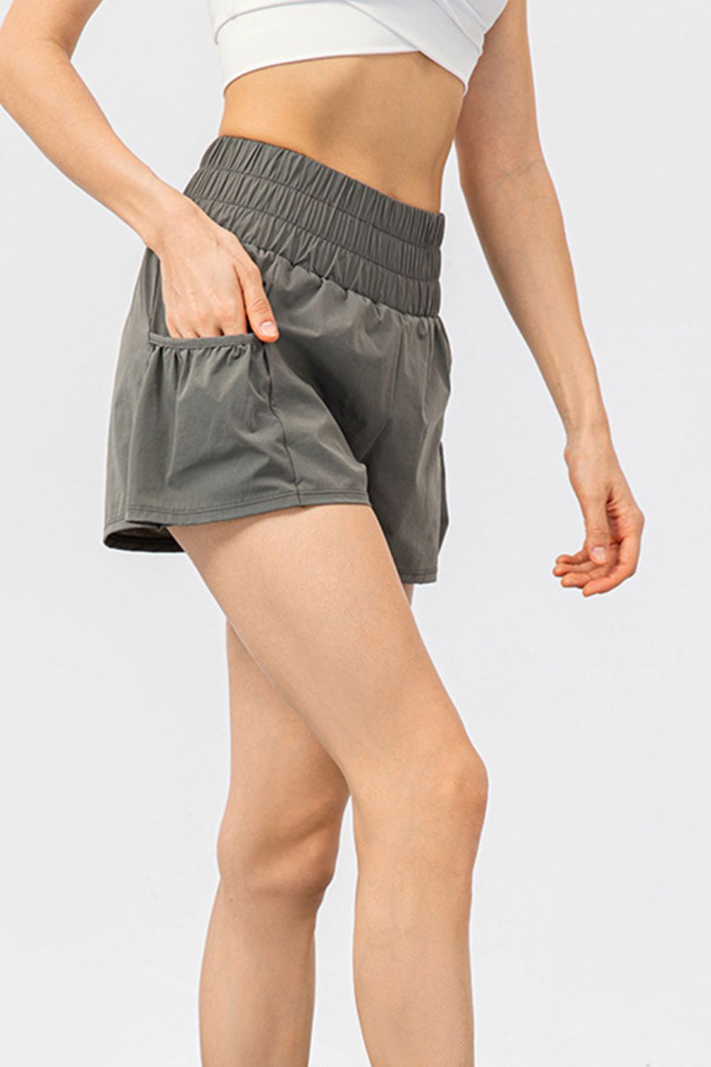 Stretch Elastic Waist Active Shorts w/ Pocketed