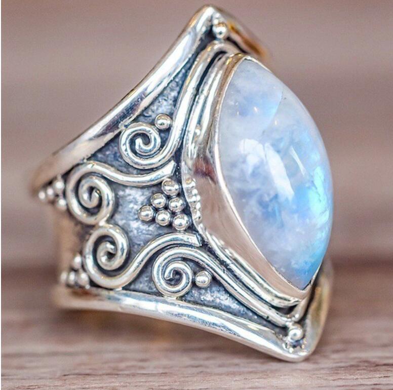 Boho Silver Retro Moonstone Ring.