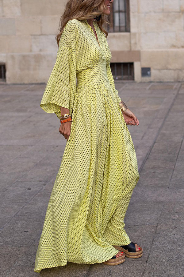 Geometric Pattern V-neck Bat Sleeve Maxi  Dress