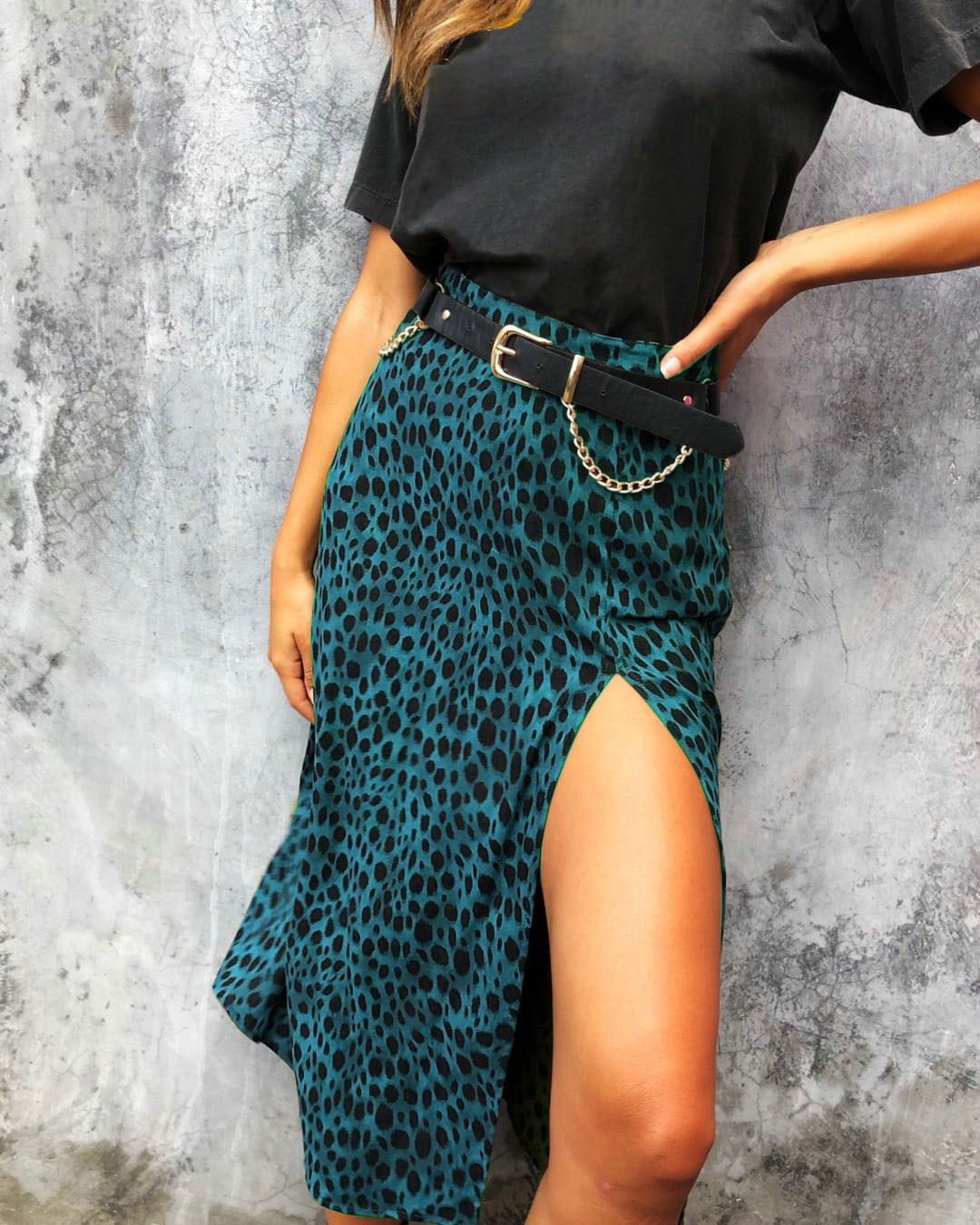 Expert Touch Animal Print Slit Hem Skirt