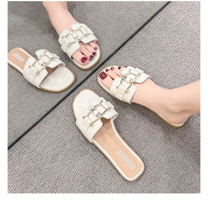 Stylish Summer Flat Flip-flops with Buckle