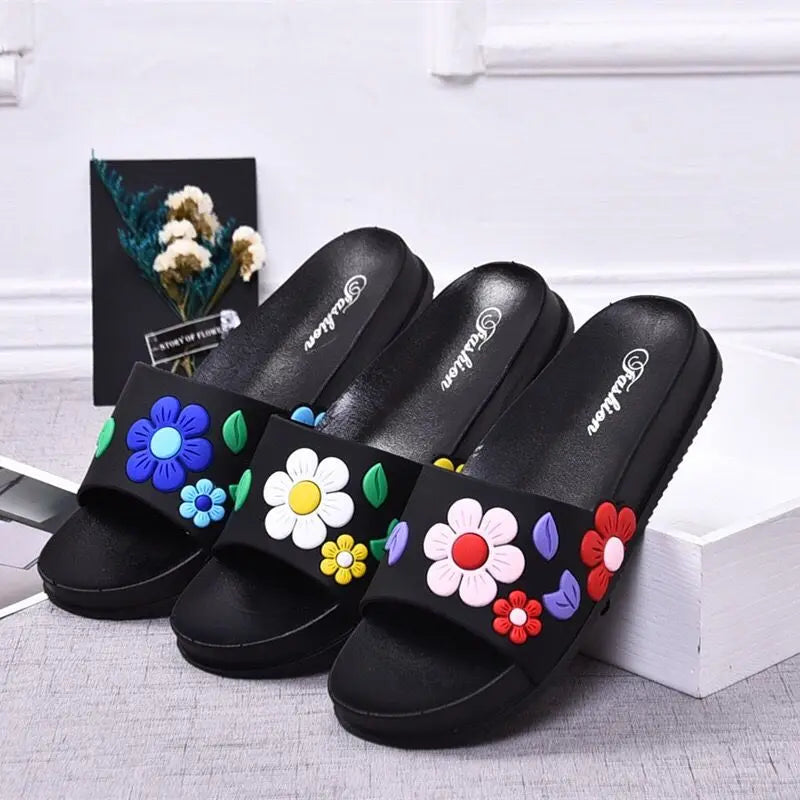 Lovely Flowers Decoration Summer Flip Flops