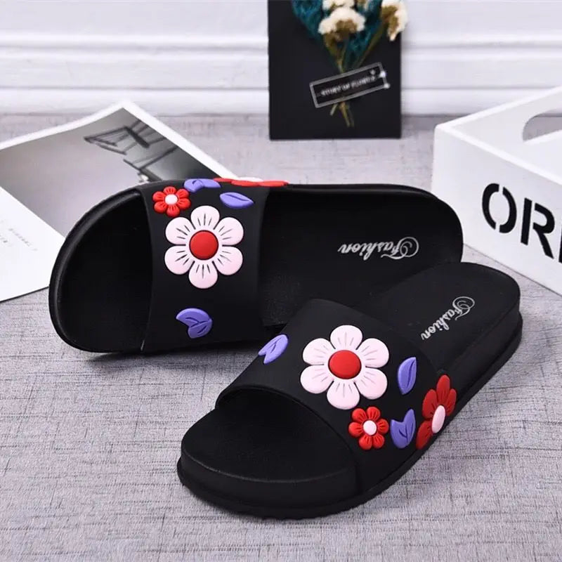 Lovely Flowers Decoration Summer Flip Flops