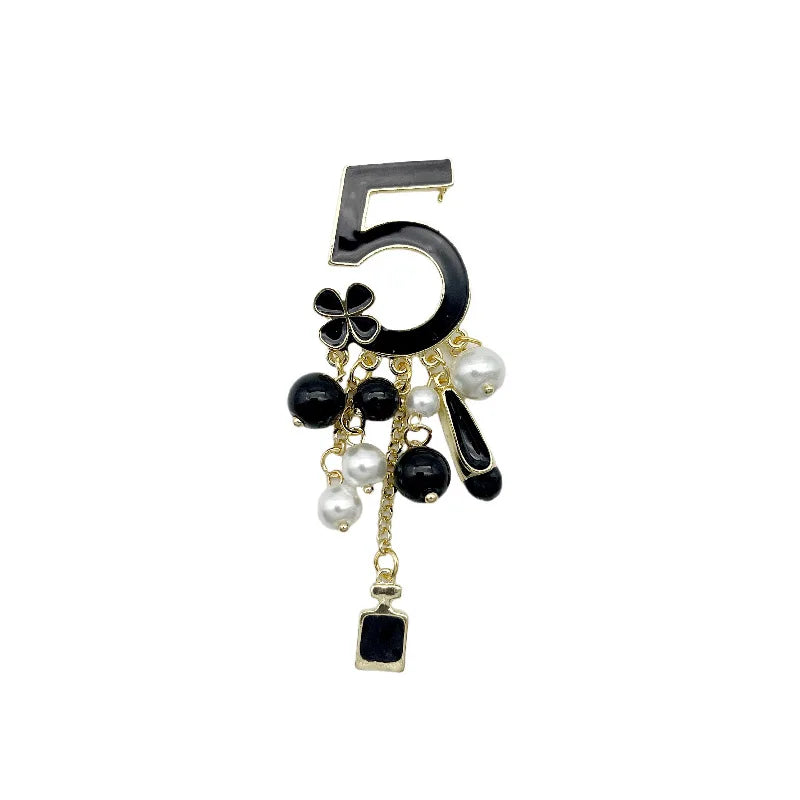 Black 5 Flower Tassel Pearl Pins Broach