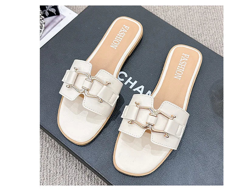 Stylish Summer Flat Flip-flops with Buckle