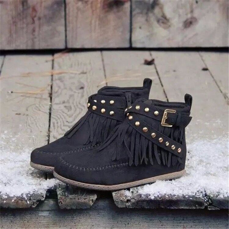 Retro Flat Ankle Moccasin Boots With Rivet Tassel