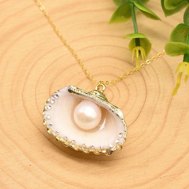 Pearl Inlaid Sea Shell Necklace 925 Sterling Silver with Gold Overlay.