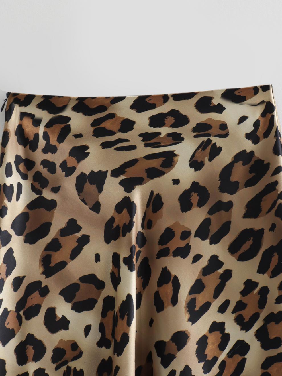 Elegant Lady Satin Animal Print Skirt